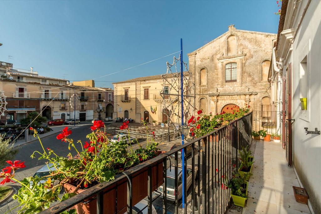 Experience Il Paesino Otel Licodia Eubea Dış mekan fotoğraf