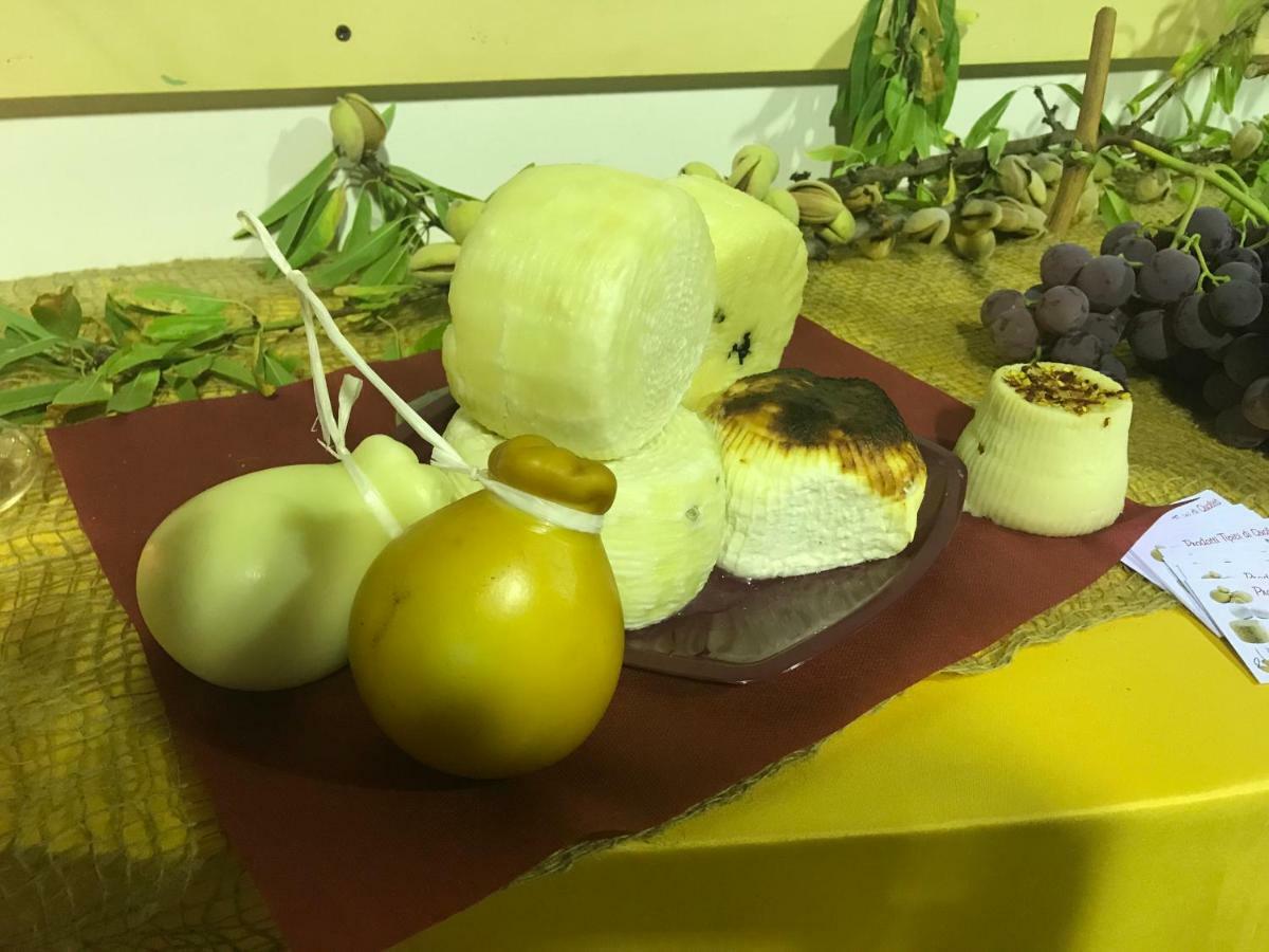 Experience Il Paesino Otel Licodia Eubea Dış mekan fotoğraf