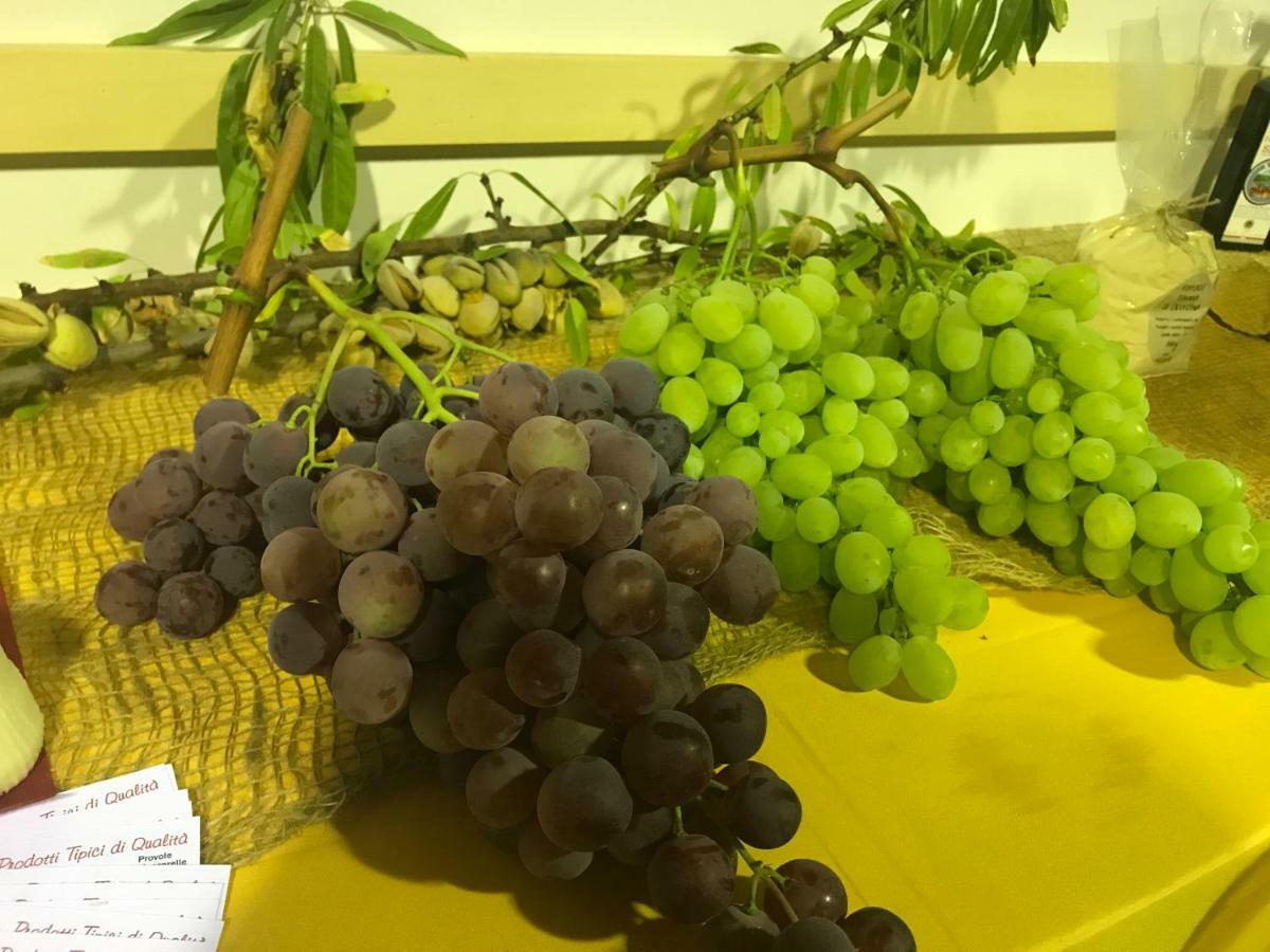 Experience Il Paesino Otel Licodia Eubea Dış mekan fotoğraf