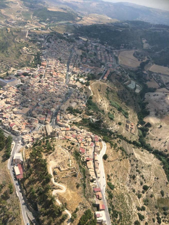 Experience Il Paesino Otel Licodia Eubea Dış mekan fotoğraf
